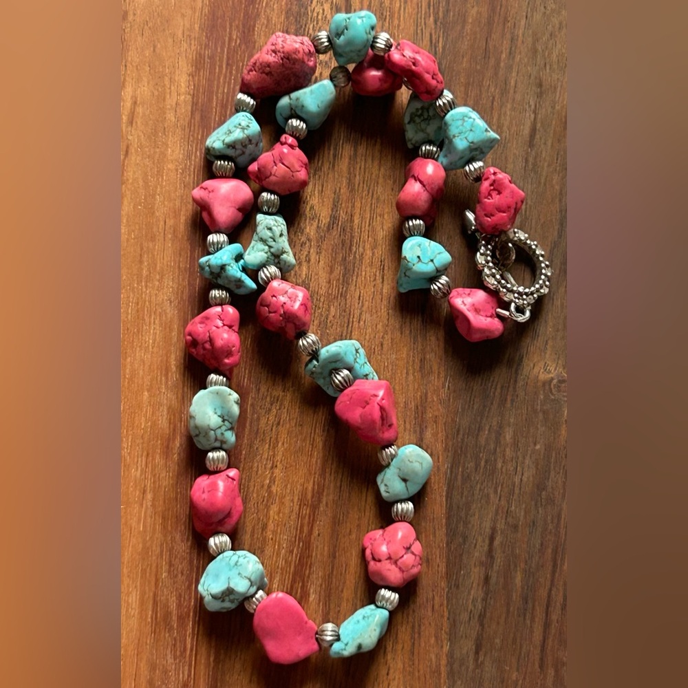 Vintage Dyed Howlite Pink and Blue Natural Stone necklace Toggle Clasp Southwest